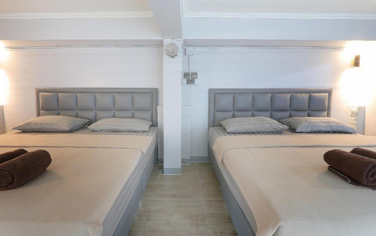 Baankhon Private Room In Thai House Check In By Yourself Code Inbox Adult Only 曼谷 外观 照片