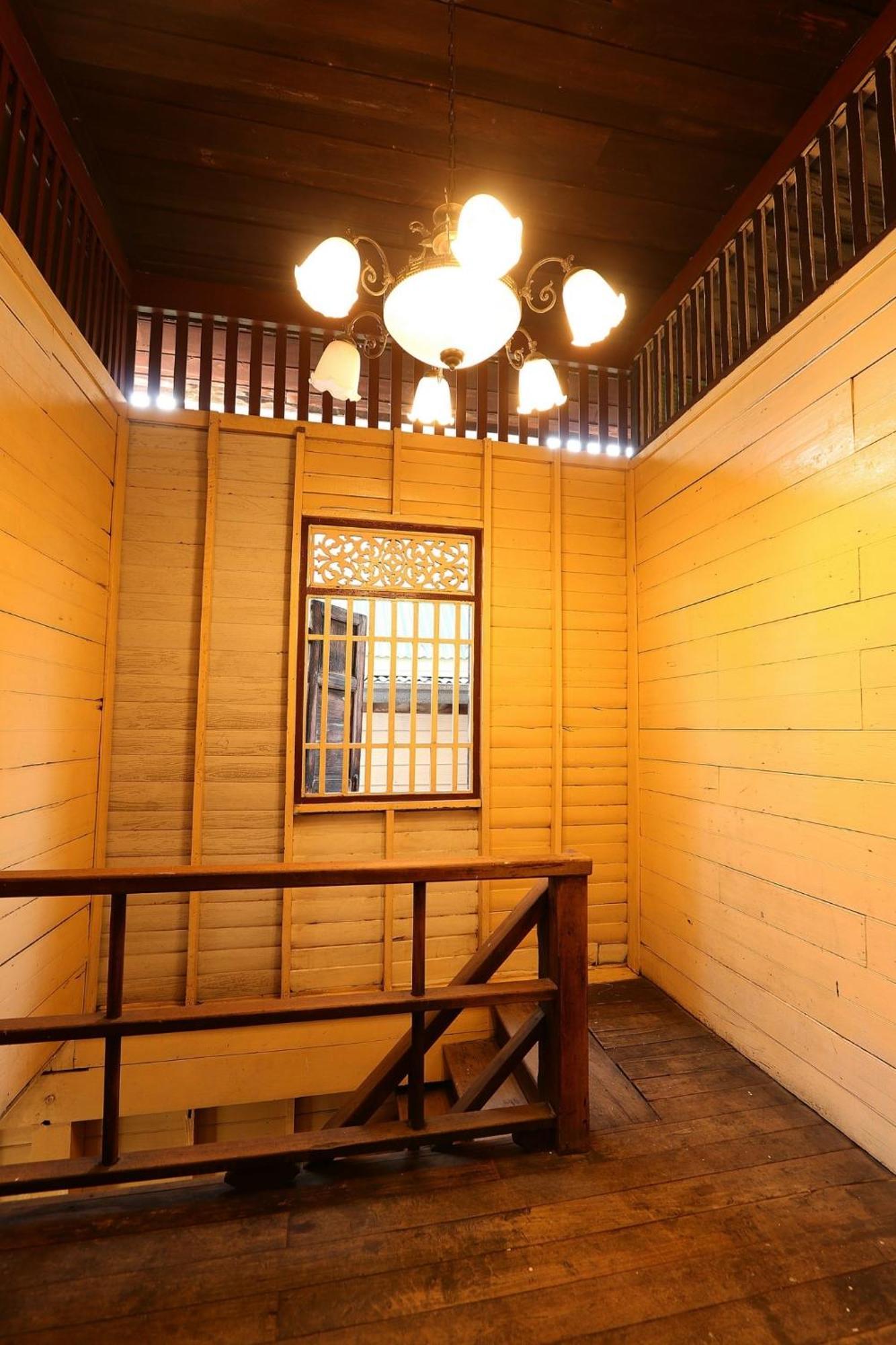Baankhon Private Room In Thai House Check In By Yourself Code Inbox Adult Only 曼谷 外观 照片